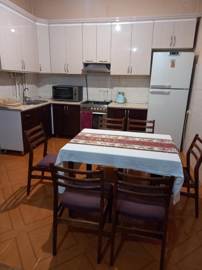 Guest House Saman ガルニ エクステリア 写真